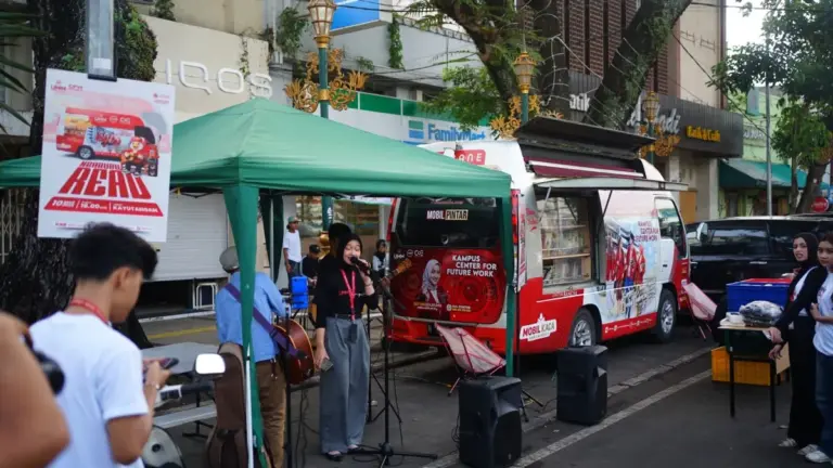 Padukan Literasi dan Fesyen Lingkungan, UMM Gelar Ngabuburit Edukatif di Kayutangan Heritage