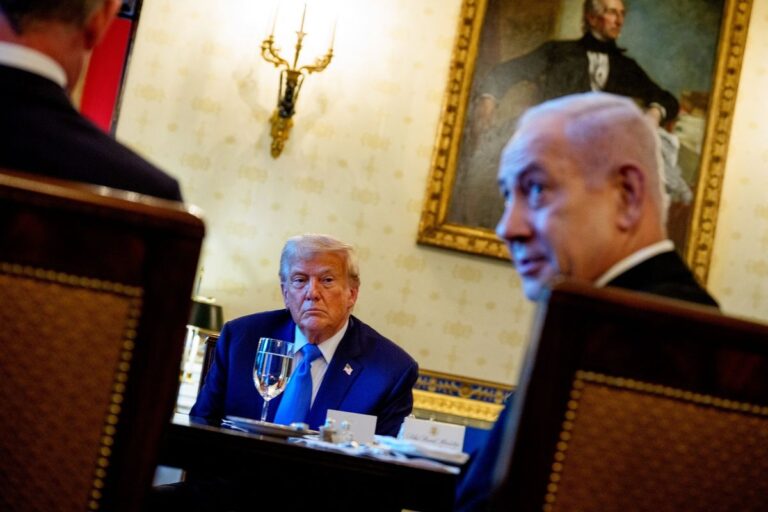 Donald Trump, antara TACO dan Strategi