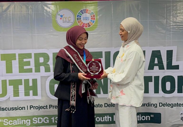 Inisiasi Board Game Edukasi Lingkungan, Mahasiswa UMM Sabet Gelar Best Delegate di Kancah Internasional