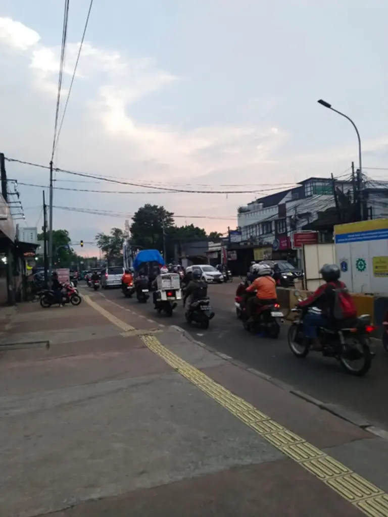 Mahasiswi Malang Inisiasi Platform Diskusi Digital Berjudul Bukan Surat Cinta