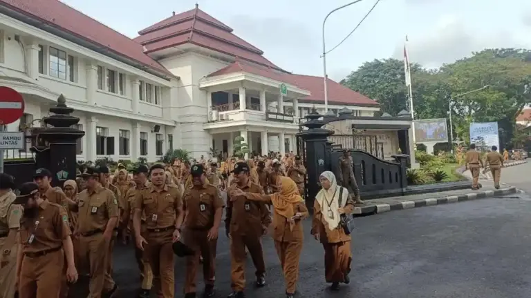 Pemkot Malang Siapkan Skema WFH bagi ASN, Pakar Sosiologi UMM Ingatkan Risiko ‘Kerja di Mana Saja’