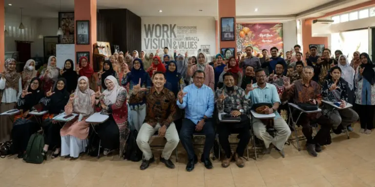 Sekolah Terjebak Formalitas Administrasi, Prof. Nazar: Kualitas Pendidikan Tak Bisa Menguat