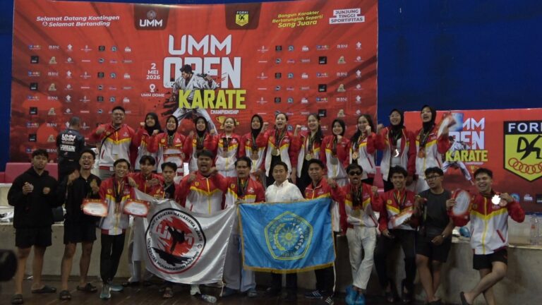 UKM Karate UMM Sapu Bersih 16 Medali dan Rajai Kejuaraan Nasional 2026