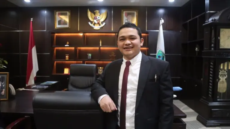 Wacana Penghapusan Sarjana Pendidikan Mengemuka, Akademisi UMM: Kampus Bukan Pabrik Pekerja