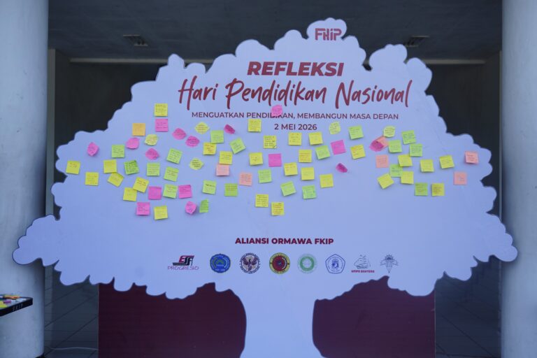 Dari Jembatan GKB 1, Pohon Harapan UMM Suarakan Kegelisahan Pendidikan Nasional
