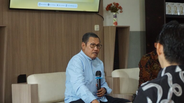 ​Banyak yang Terjebak Formalitas, Rektor UMM Ingatkan Kembali Marwah Guru Sebagai Pembangun Peradaban