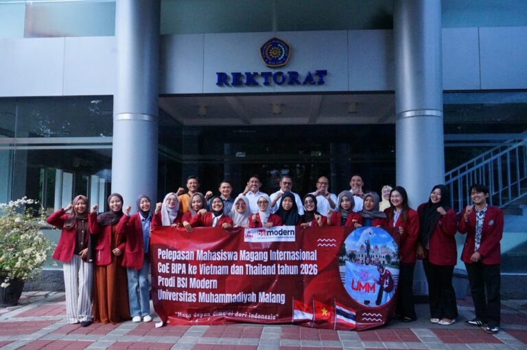 Belasan Mahasiswa UMM Dipercaya Mengajar di Vietnam dan Thailand