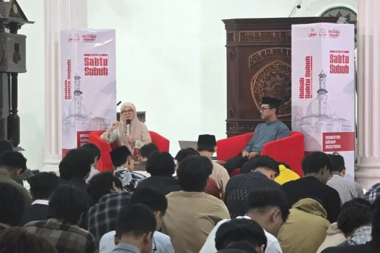 Detoks Digital Tangkal Doomscrolling dan FOMO Mahasiswa UMM