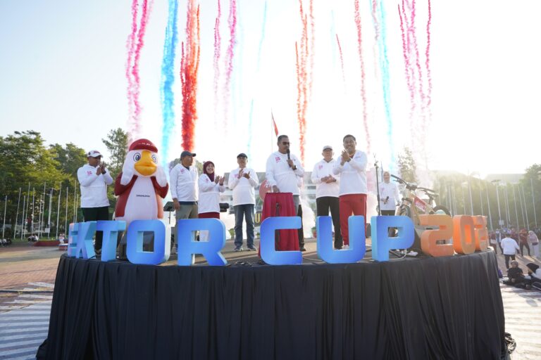 Gebyar Fun Tahes Tandai Dibukanya Rector Cup UMM 2026