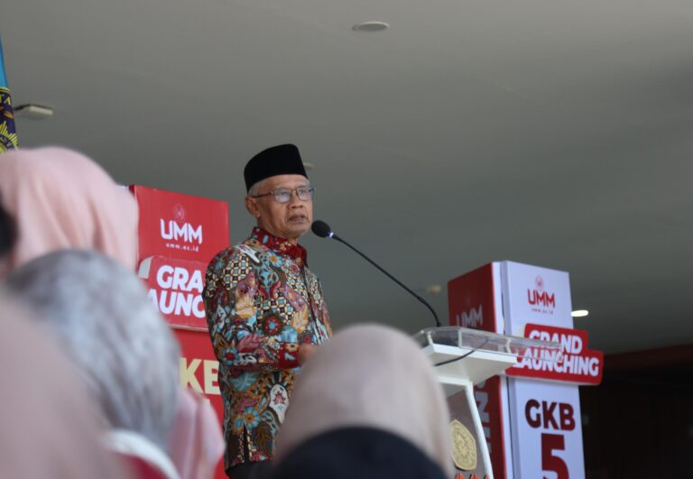 Haedar Nashir Resmikan Infrastruktur Berkualitas Tinggi Nan Visioner Milik UMM  Artikel ini telah tayang di suaramuhammadiyah.id dengan judul: Haedar Nashir Resmikan Infrastruktur Berkualitas Tinggi Nan Visioner Milik UMM, https://www.suaramuhammadiyah.id/read/haedar-nashir-resmikan-infrastruktur-berkualitas-tinggi-nan-visioner-milik-umm