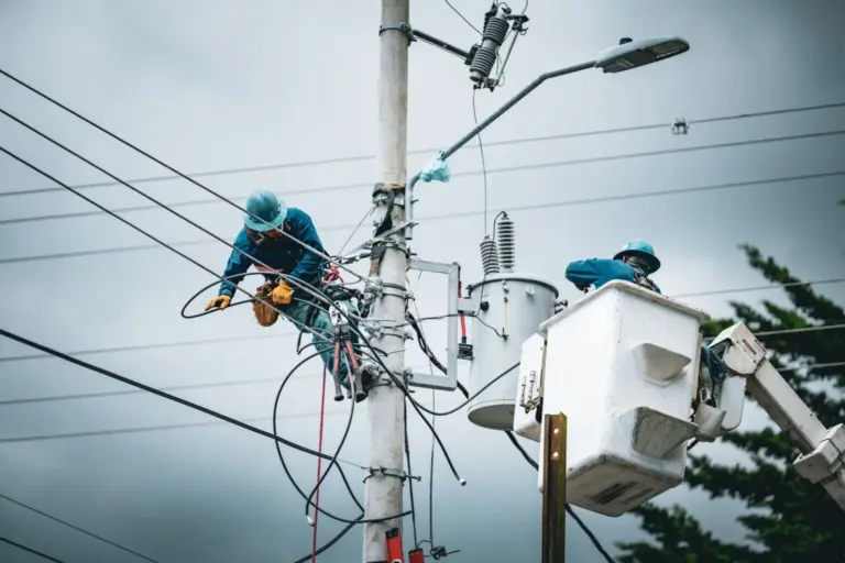 Lonjakan Tegangan Usai Listrik Menyala Lebih Berbahaya, Pakar UMM Ingatkan Risiko Kerusakan Elektronik