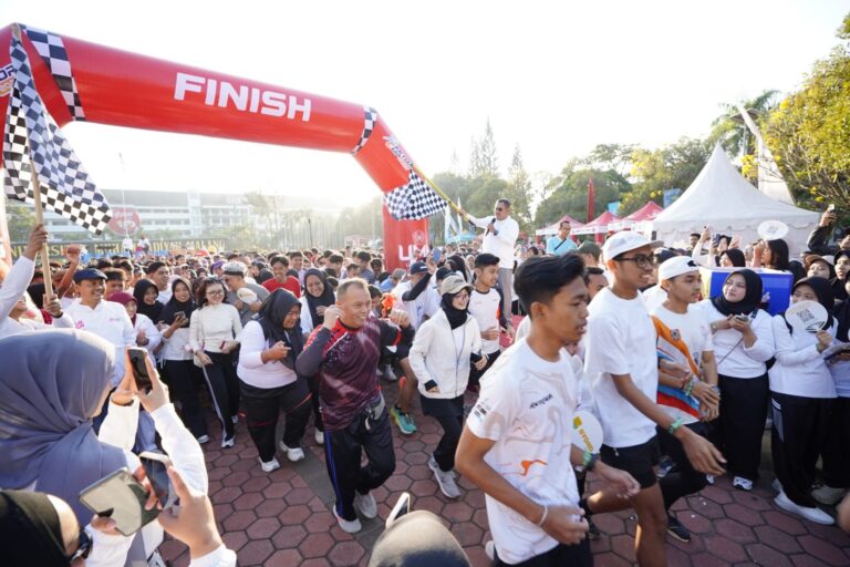 Lebih dari 6.000 Peserta Ikuti Fun Tahes, Rector Cup UMM 2026 Resmi Dimulai
