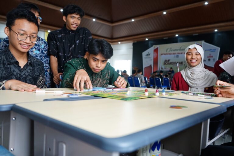 Mahasiswa UMM Ciptakan Board Game Edukasi, Ikhtiar Merawat Warisan Intelektual Malik Fadjar