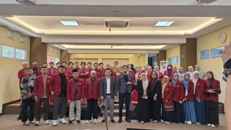 Profesor Indonesia dan Malaysia Bahas Masa Depan Pendidikan Islam di UMM