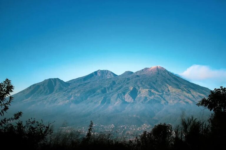 Bahaya Pembangunan di Lereng Gunung Tanpa Kaidah Konservasi