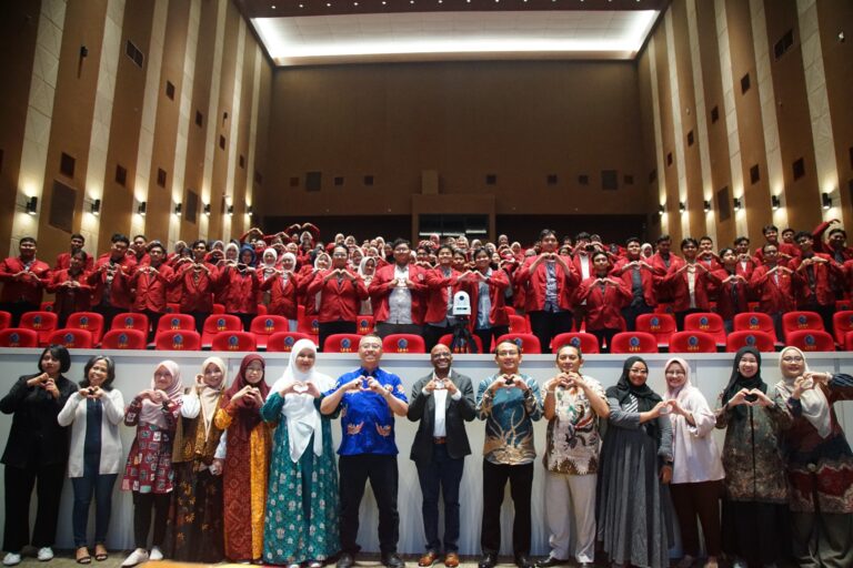 Datangkan Pakar AS, FK UMM Kupas Tuntas Rahasia Eskalasi Karir Kedokteran