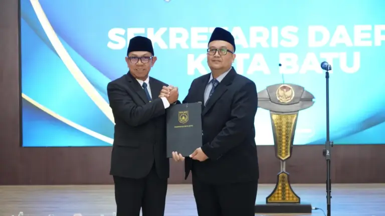 Resmi Dilantik Jadi Sekda Kota Batu, Ini Rekam Jejak Alfi Nurhidayat
